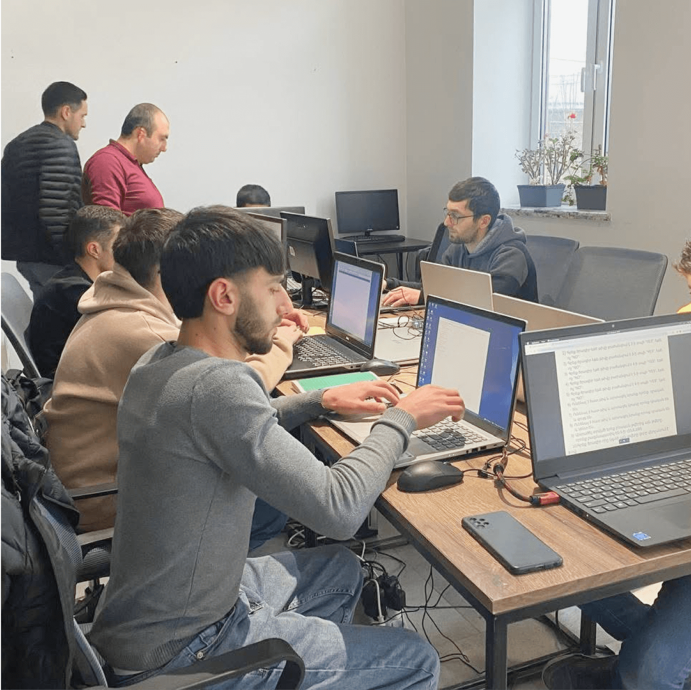 AN INTERGENERATIONAL MULTIMEDIA CENTER